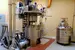 Centrifuge stand with special container for immersing the rotor in liquid helium – temperatures as low as -265°C are possible here.