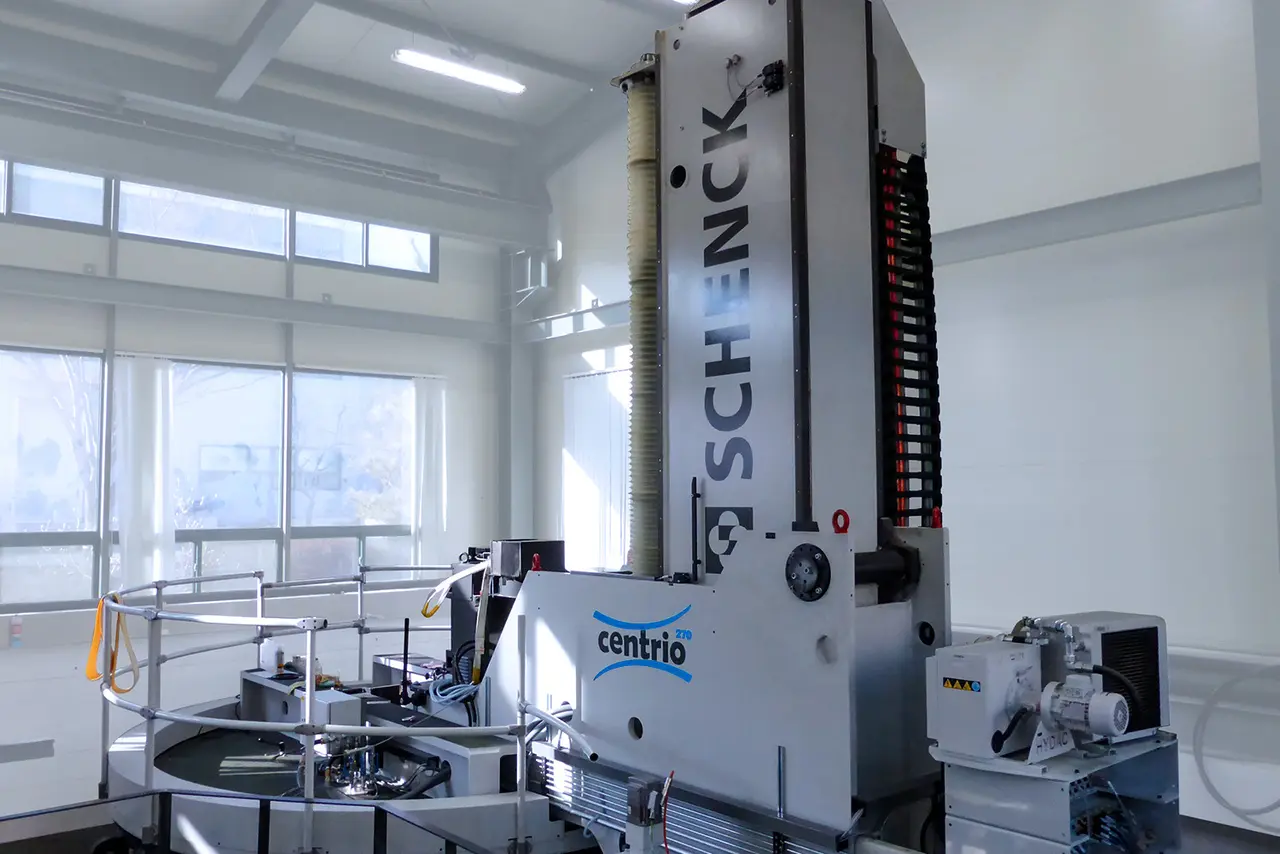 Centrio 270 – our centrifuge stand for the largest rotors